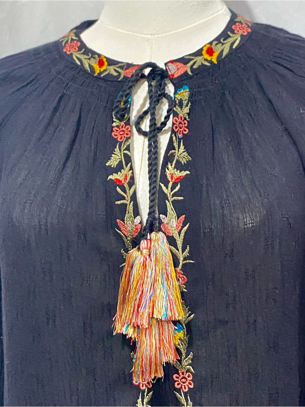 Maeve Black Embroidered Flowers Peasant Blouse with Tassel Tie Ballon Sleeves M - Picture 6 of 10